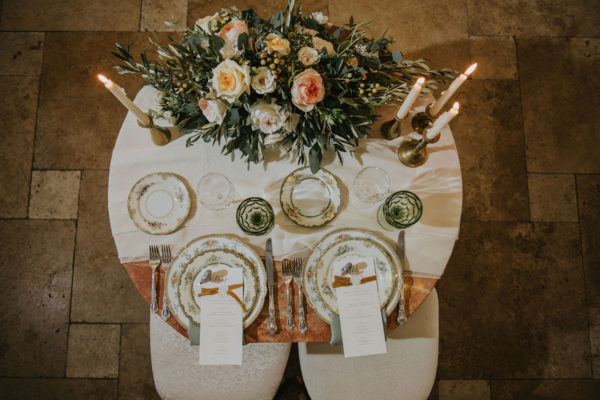 galleria marchetti wedding details sweetheart table