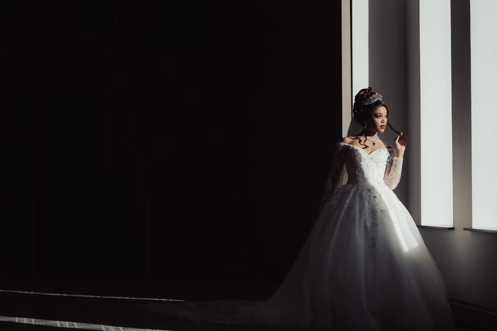 bridal portrait of the bride on her wedding day