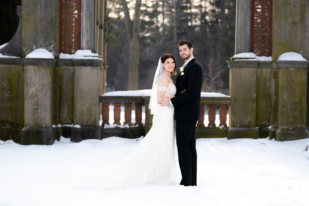 bride and groom winter portrait