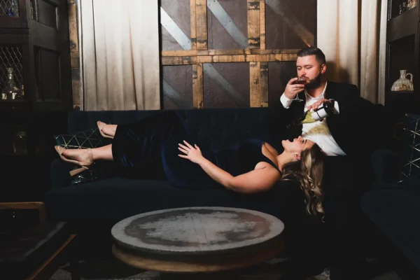 ChicagoEngagementPhotographerBarScene