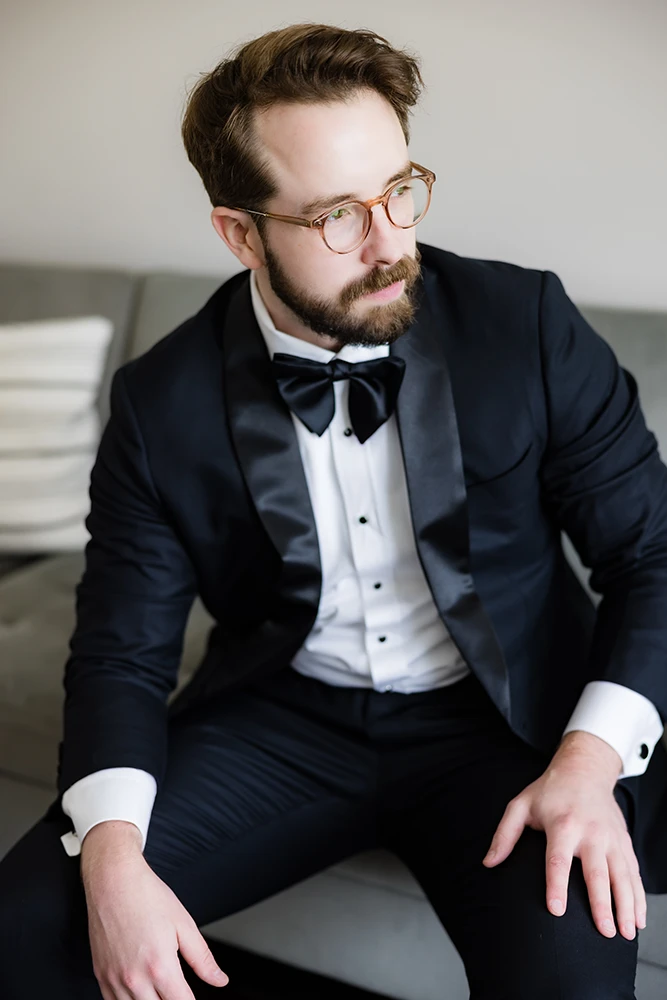 groom portrait chicago wedding photographer